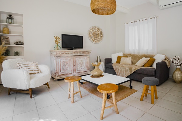 Gites les Lauriers Roses au Domaine Grangette à Montagnac